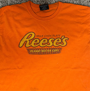Reese’s cup graphic